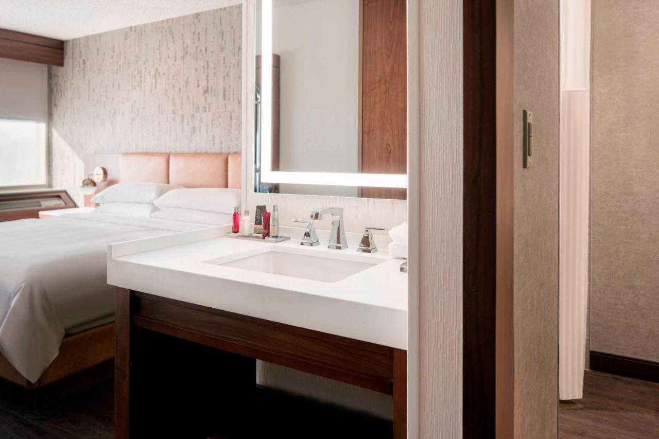 Hotel Marriott At California State