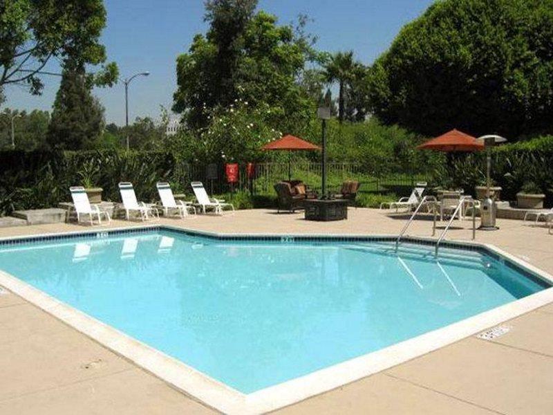Hotel Marriott At California State 3*
