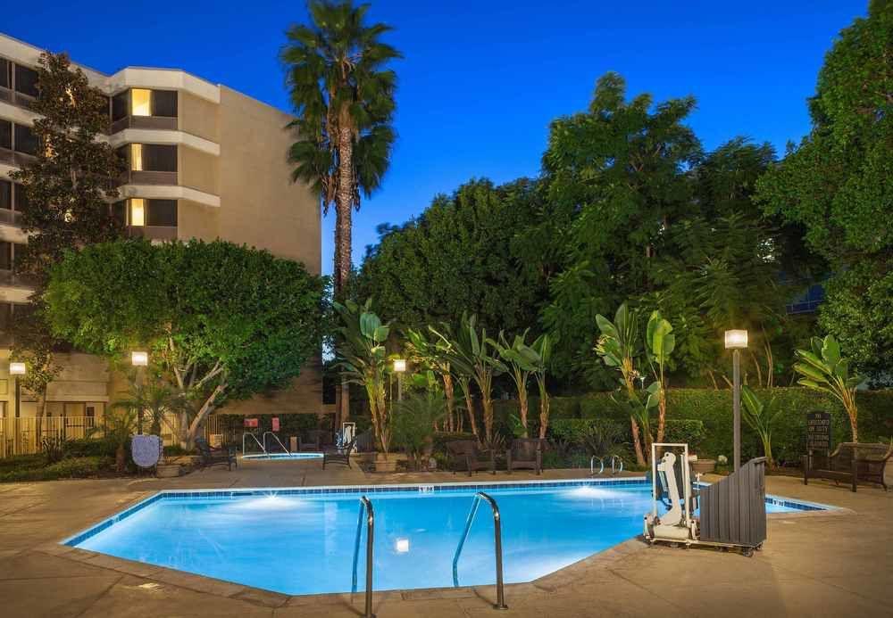Hotel Marriott At California State Fullerton