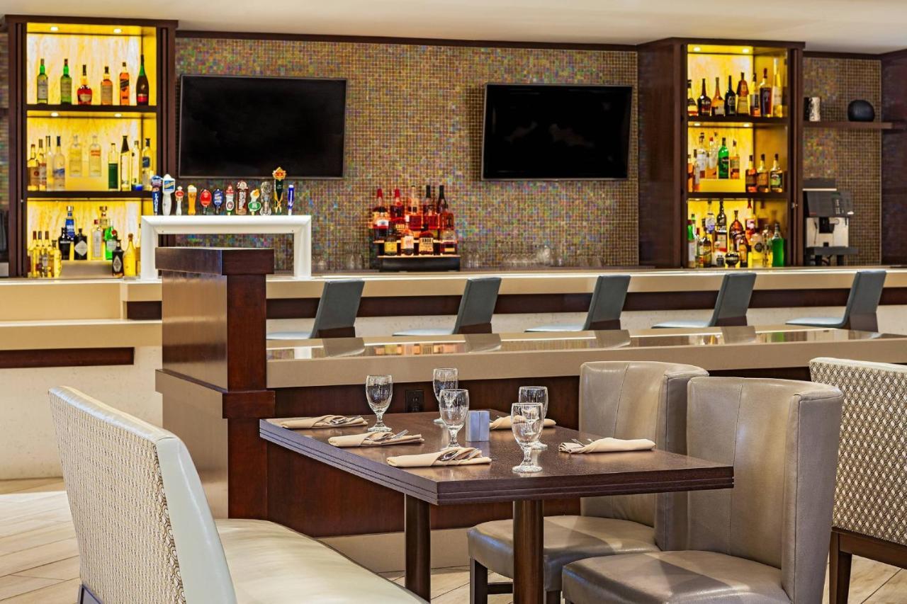 Hotel Marriott At California State Fullerton