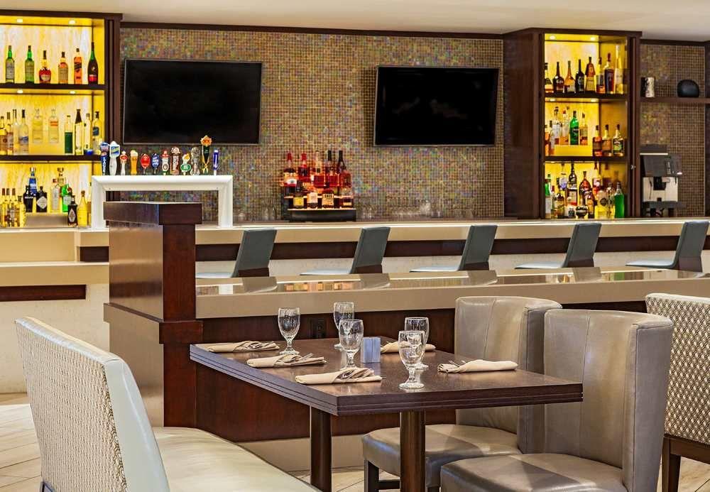 Marriott At California State Hotel 3*