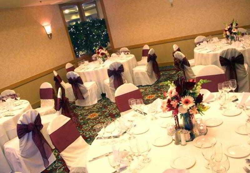 Hotel Marriott At California State Fullerton